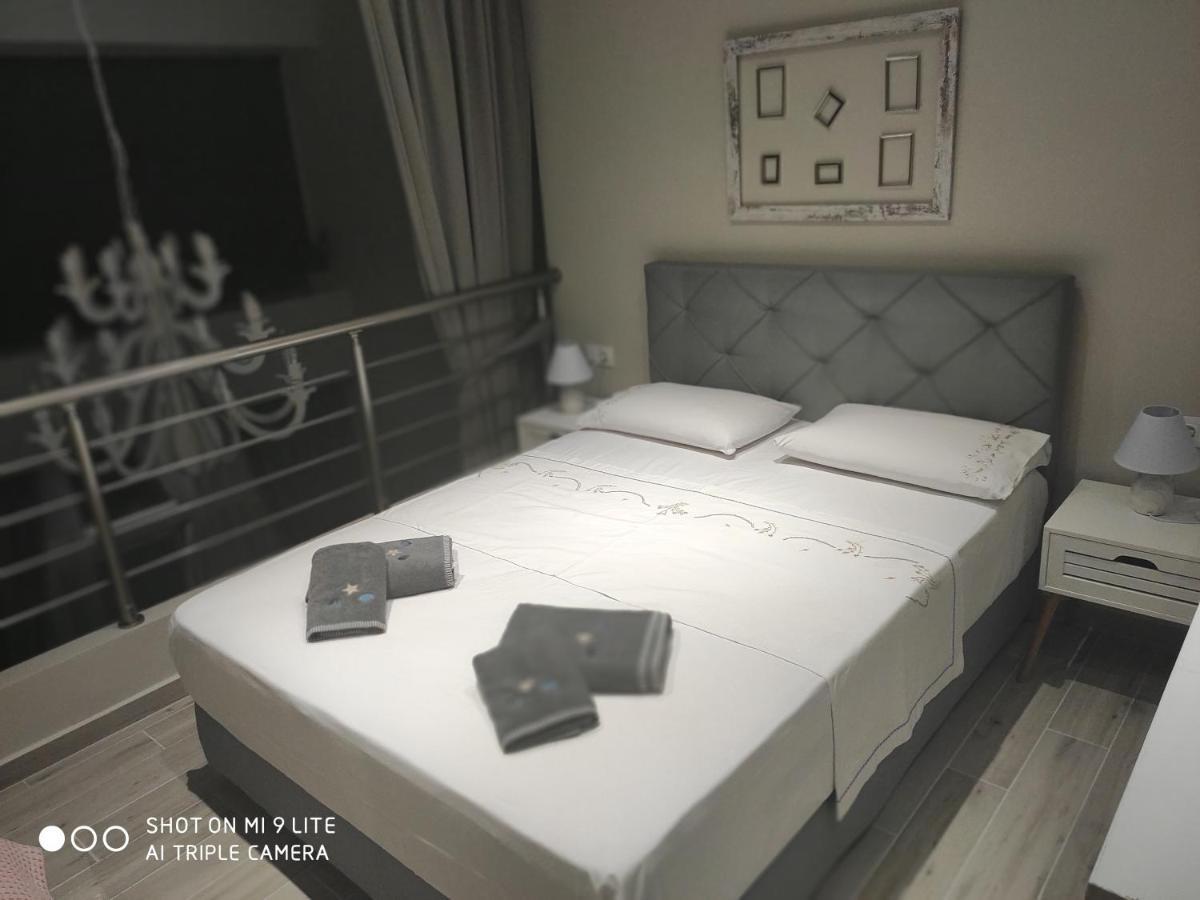 Kamares Suites Nea Kallikrateia 외부 사진